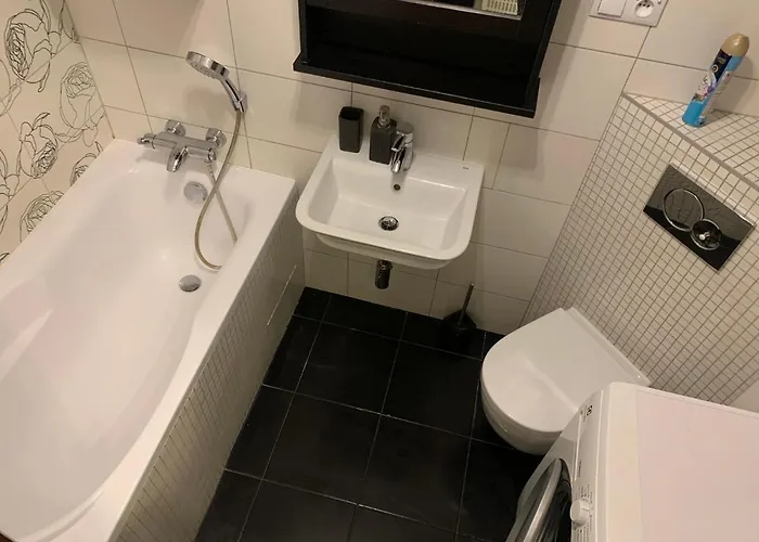 Przytulny 3city W Centrum Sopotu Z Balkonem By Renters Apartamento *