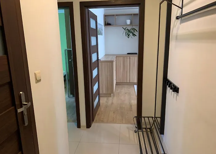 Przytulny 3city W Centrum Sopotu Z Balkonem By Renters Apartamento